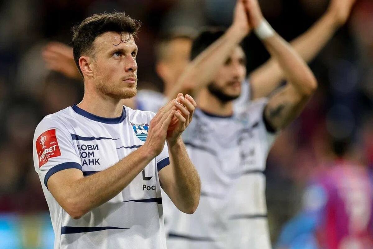 Aseguran que Ángelo Henríquez está negociando con Defensor Sporting.