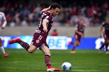 No hay caso: Angelo Henríquez se vuelve a lesionar y complica a Deportes La Serena