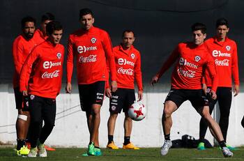 “Ese gol que fallé con La Roja me afectó muchísimo, la gente lo va recordar toda su vida”