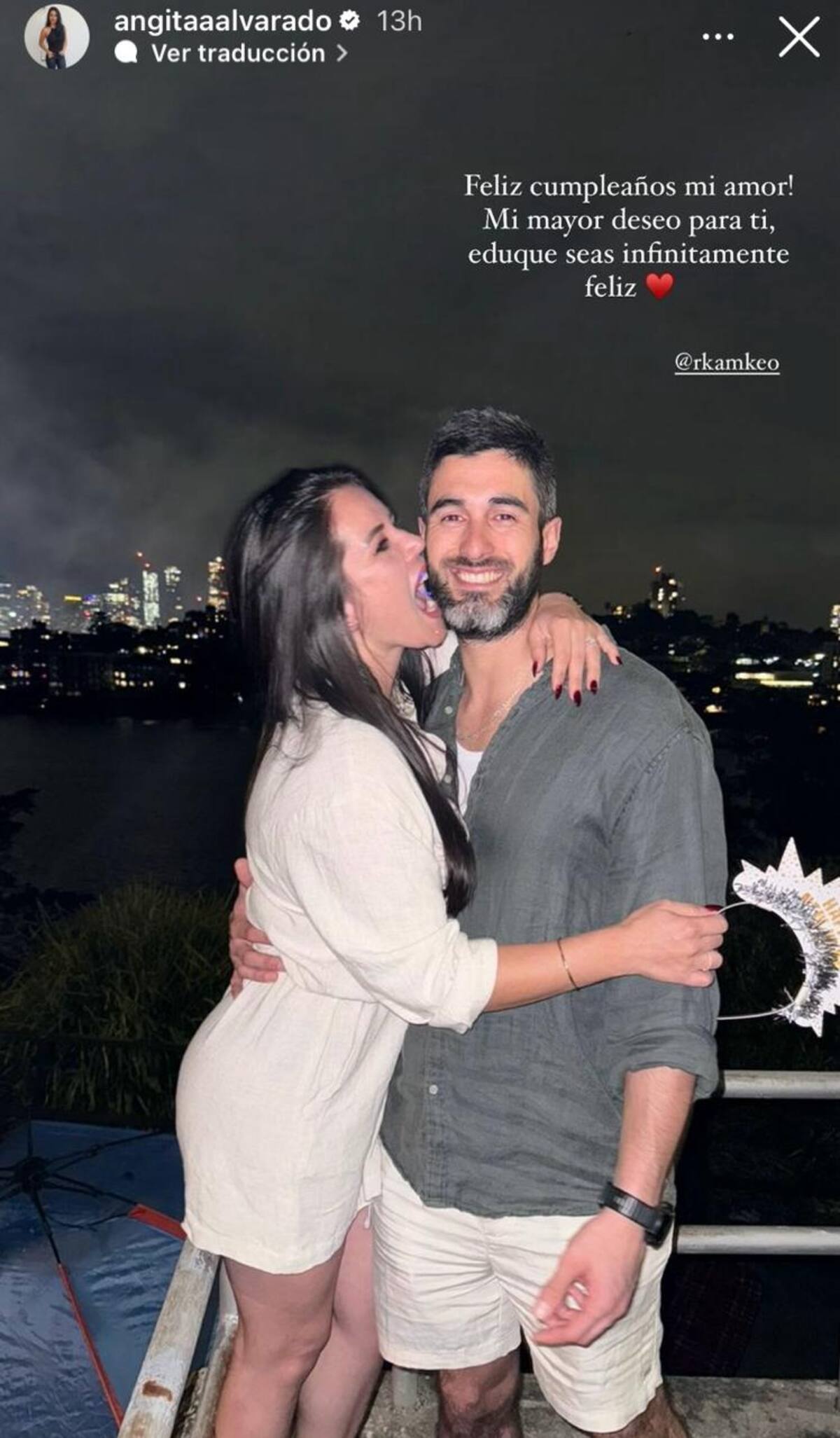 Angie Alvarado celebra cumpleaños a su esposo.