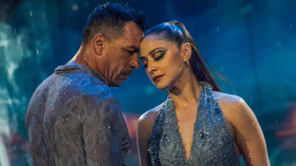 “Soy de la U, toda mi familia es chuncha, y cuando me entero de que debía bailar junto a Esteban Paredes dije ‘no, no puede ser’”