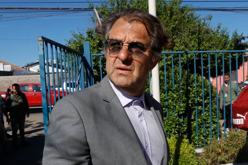 Aníbal Mosa se molestó con Victoriano Cerda.