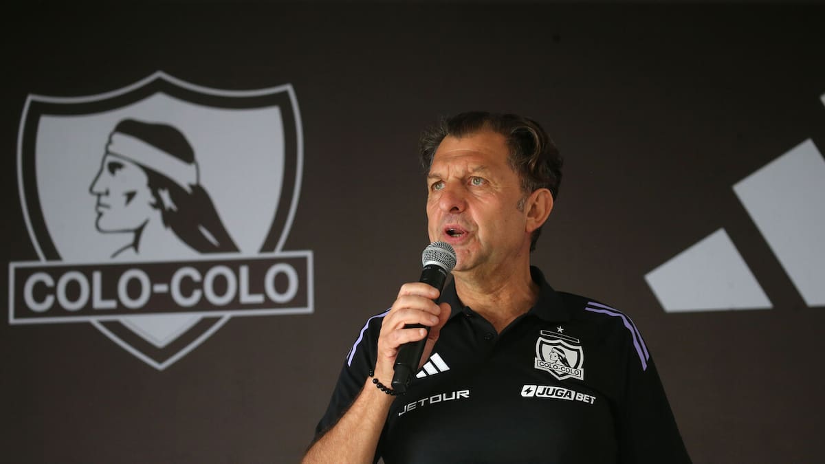 Hay más plazo: Aníbal Mosa extiende el periodo de su millonaria oferta para tomar el control de Colo Colo