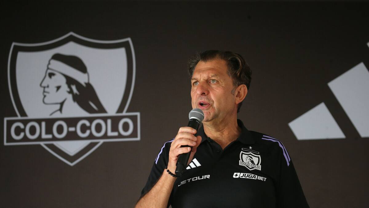 Aníbal Mosa aclaró el panorama de Colo Colo 2026: fichajes, salidas y todo lo que se acordó en directorio