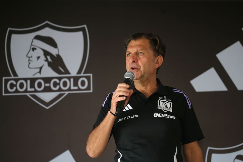 El presidente de Blanco y Negro habló sobre el futuro de Colo Colo en el mercado de fichajes.
