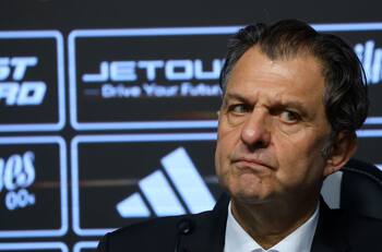 Terremoto en Colo Colo: vuelven a rechazar los estados financieros de Blanco y Negro