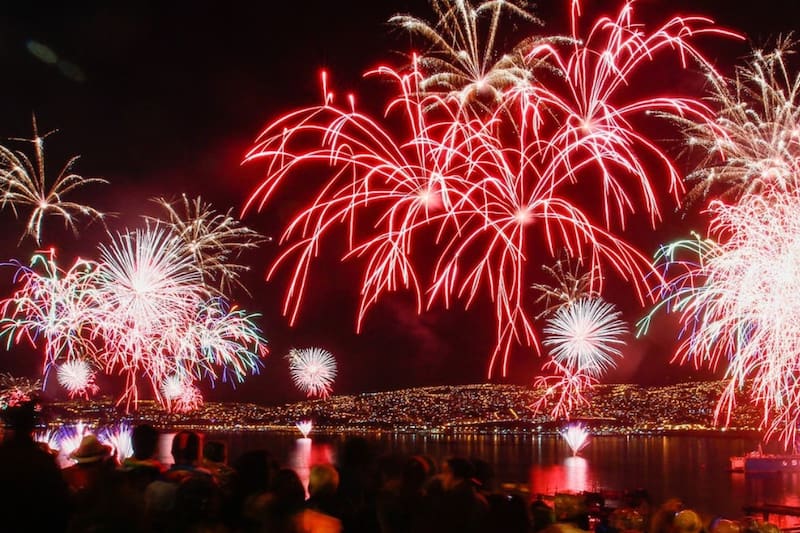 Viña del Mar contará con 7 puntos de lanzamiento de fuegos artificiales.