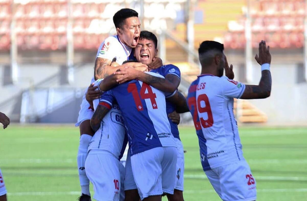 Deportes Antofagasta consigue su primer triunfo. Foto: Deportes Antofagasta en Instagram.