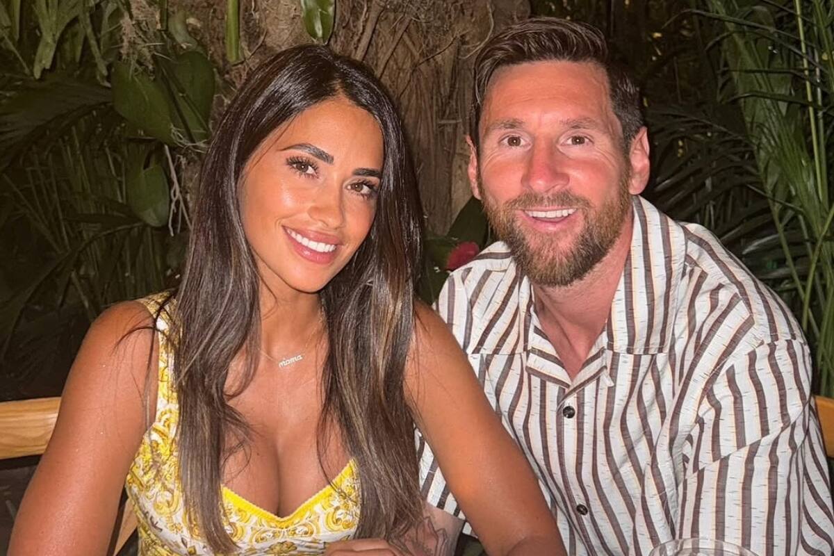 junto a Leo Messi.