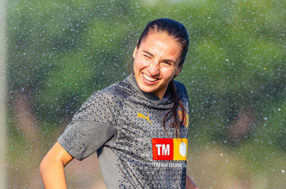 VIDEO | La tremenda atajada de Antonia Canales que evitó un gol olímpico en España