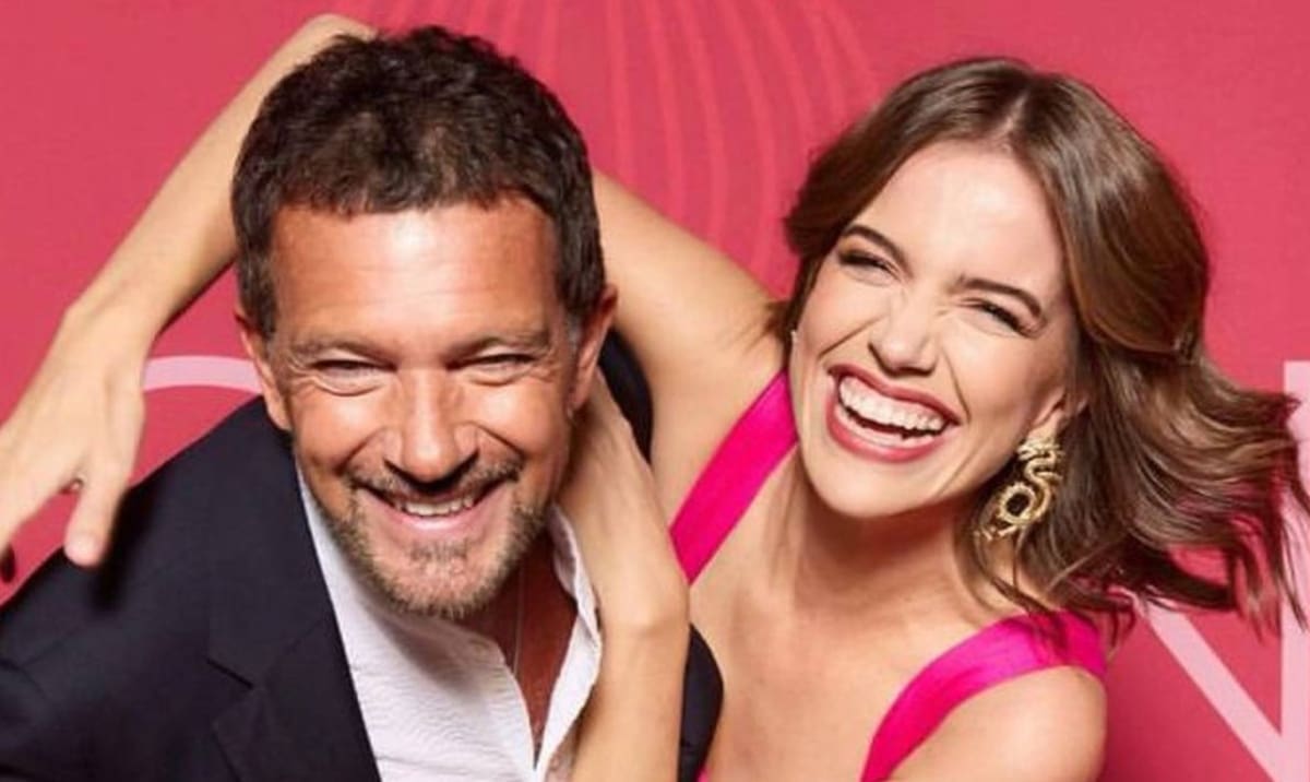 reclutó a Millaray Viera como rostro global de su marca de fragancias. Créditos: Instagram