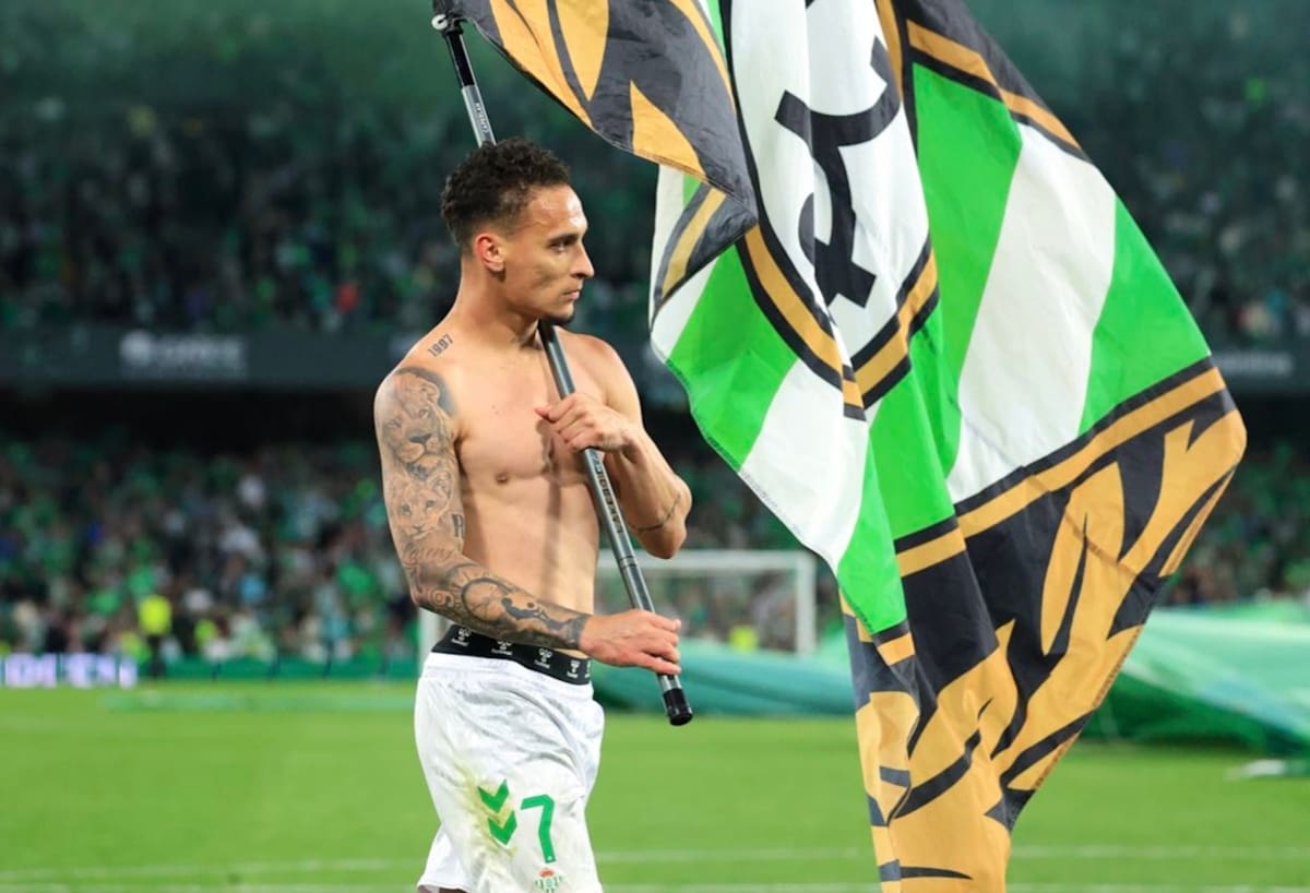 le dijo adiós al Betis y escucha nuevas ofertas. Foto: Real Betis Balompié.