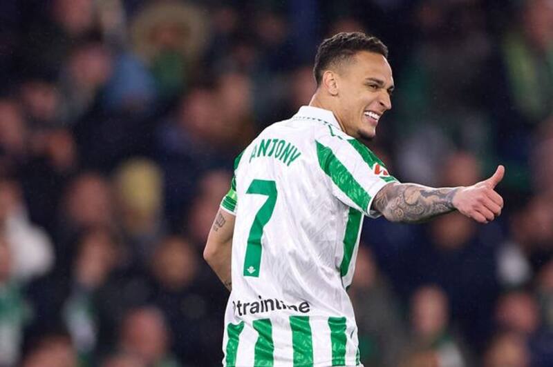 La estrella del Real Betis de Manuel Pellegrini adelantó el derbi contra el Sevilla.