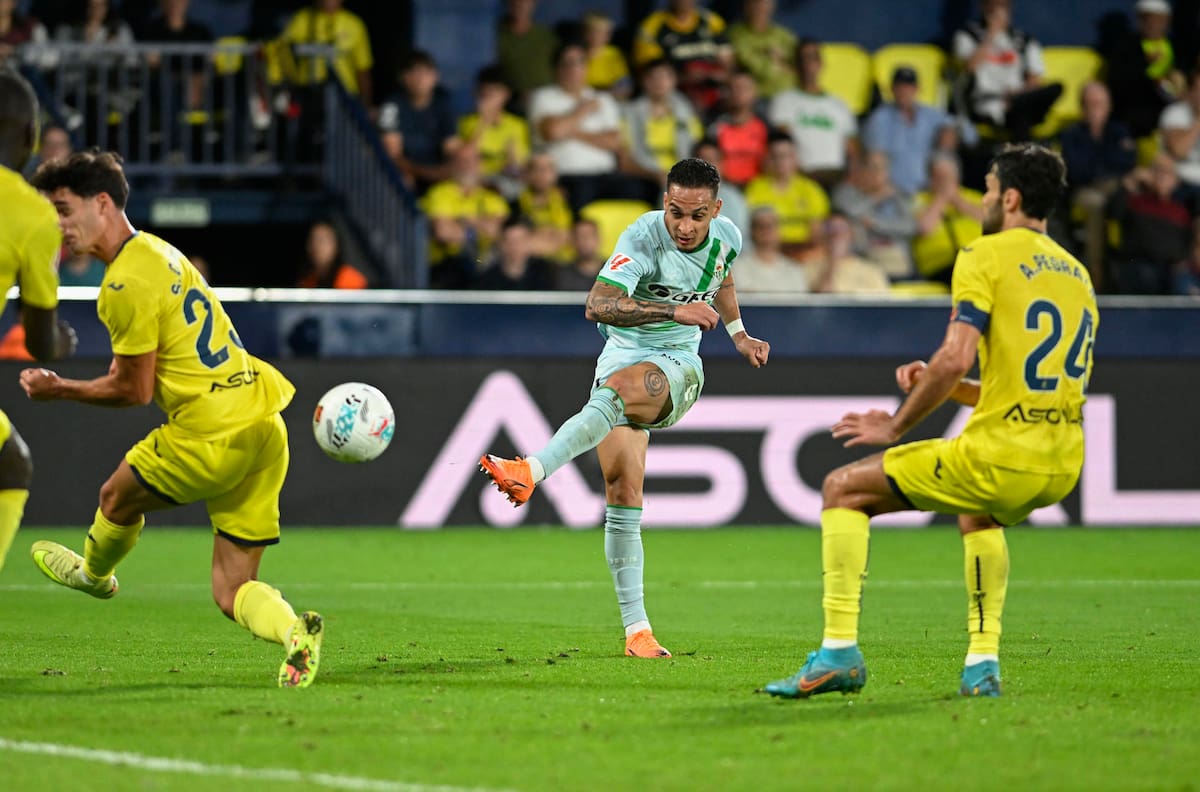 VIDEOS | Así fue el doblete agónico de Antony para salvar al Betis de Manuel Pellegrini