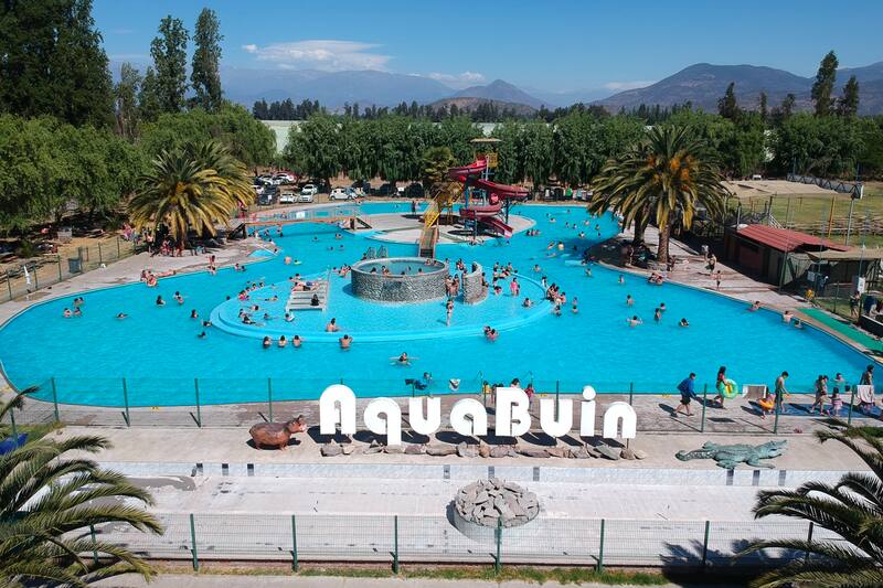 Un imperdible de este verano es el parque acuático ubicado a metros de la ciudad.