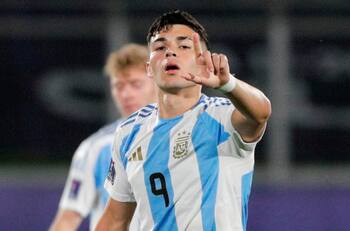 Argentina a paso firme en el Mundial Sub-20 de Chile: goleada a Australia y clasificación a octavos