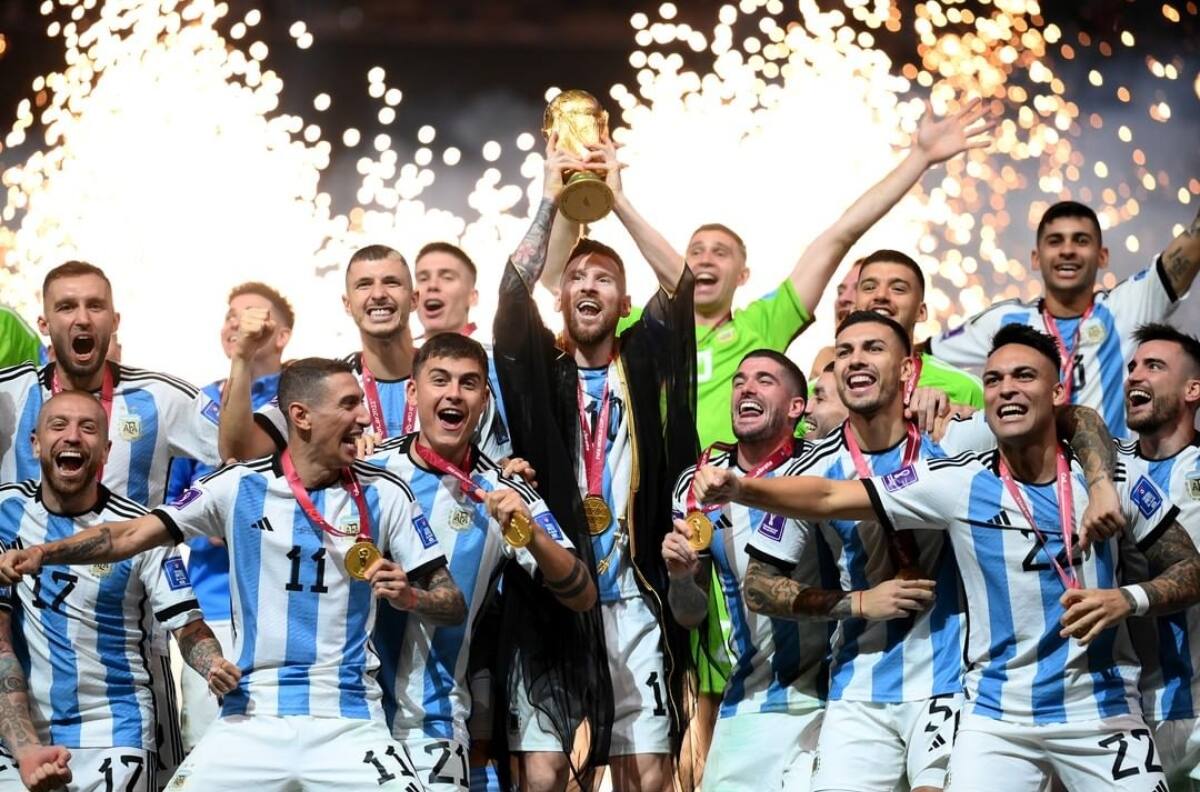 Manuel Pellegrini apunta a histórico campeón mundial con Argentina
