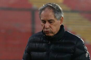 “El plazo de Ariel Holan en Universidad Católica ya venció”