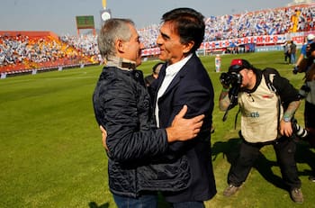 Fue campeón en la UC, en Argentina y ya lo llamaron: nuevo candidato a la banca de la U