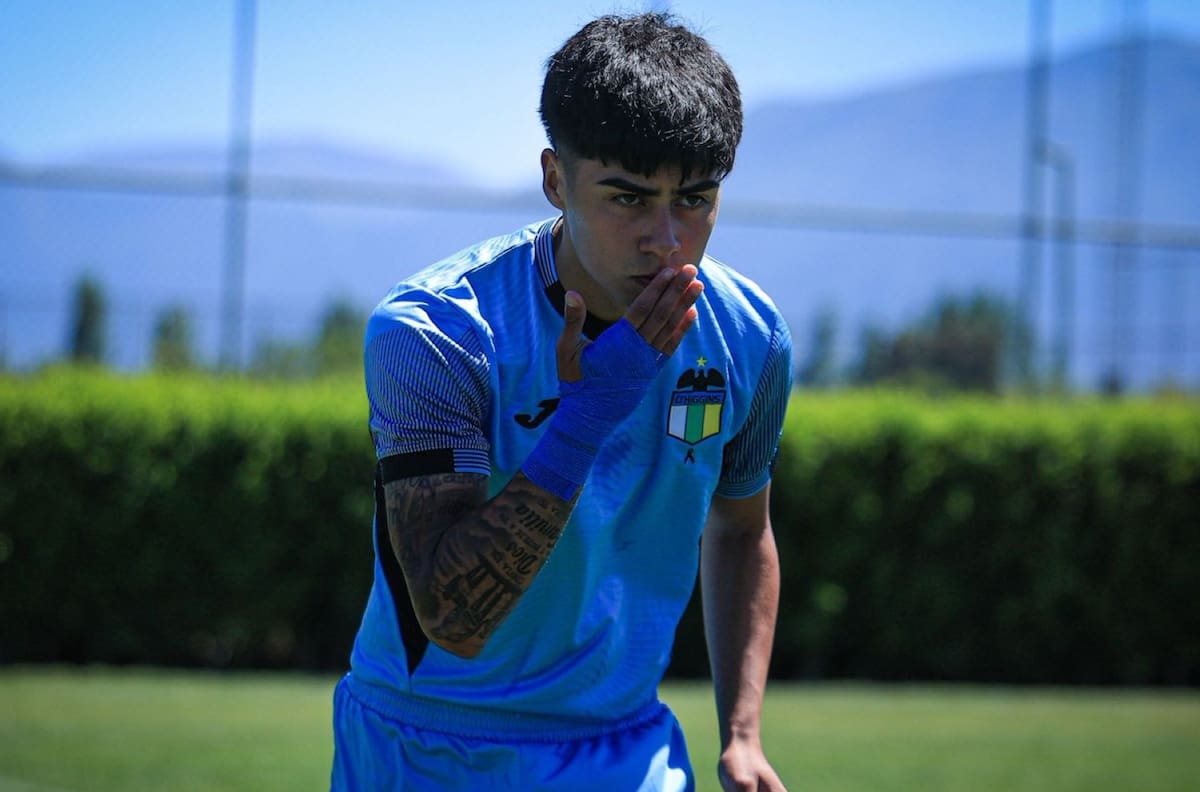 Aron Pérez Bueno, la joya de 17 años de O’Higgins que negocia con un gigante de Brasil
