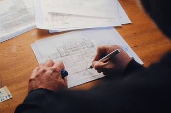 Estas son las 5 universidades con mayor empleabilidad en Arquitectura, según el Mineduc