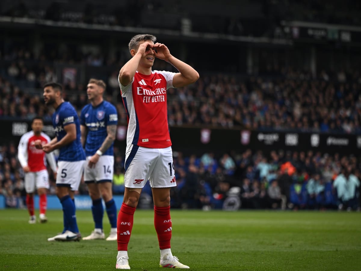 Los Gunners también tienen en la mira el título de la Champions League 2024/25, donde se encuentran en las semifinales.