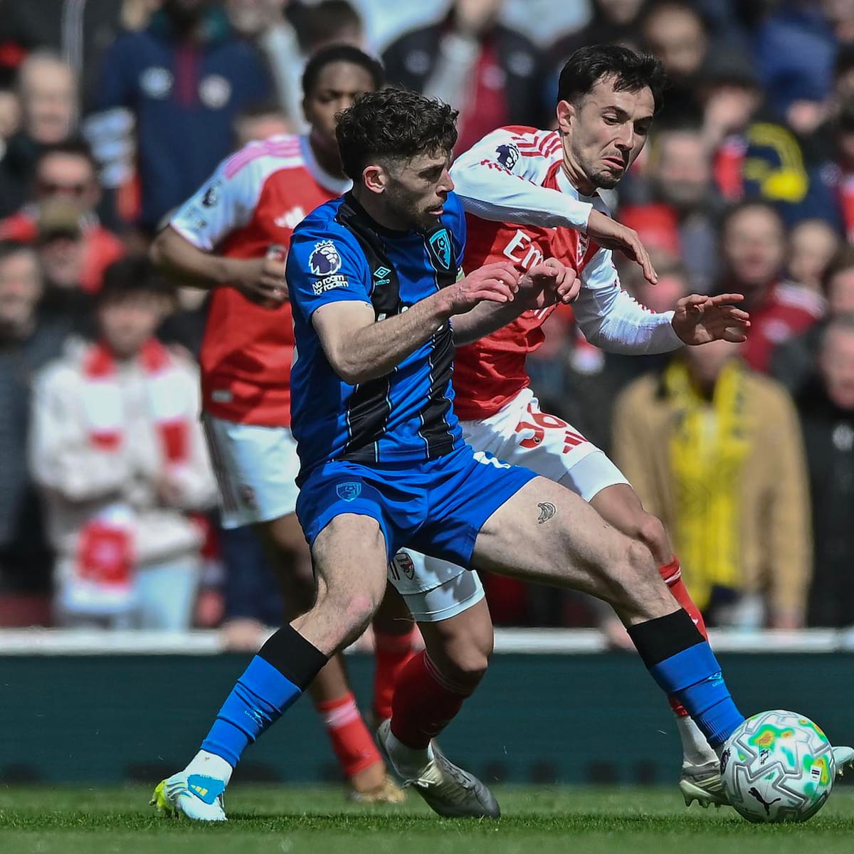 Golpe al corazón del Arsenal: perdió de local y deja la Premier League abierta para el Manchester City