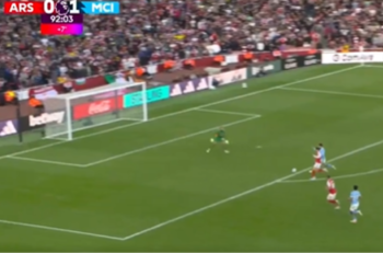 VIDEO | El extraordinario sombrero de Gabriel Martinelli que selló la igualdad entre Arsenal y el City