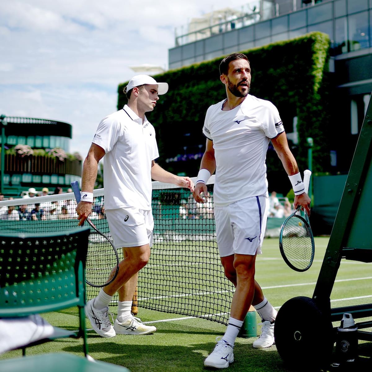 Tensión en Wimbledon: tenista se puso tapones para no escuchar las quejas de su rival
