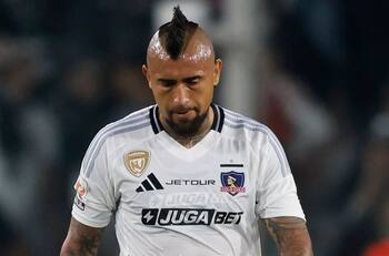 “Le haría bien”: Histórico de Colo Colo pide que Arturo Vidal ya no sea titular