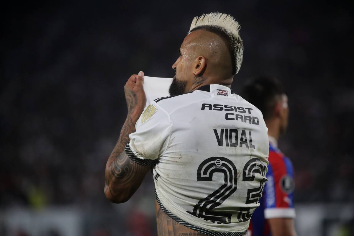 Arturo Vidal se mostró emocionado por el triunfo.
