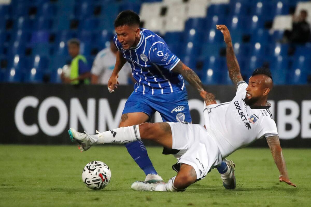 será el líder futbolístico de Colo Colo ante Godoy Cruz en el Monumental (Foto: Photosport)