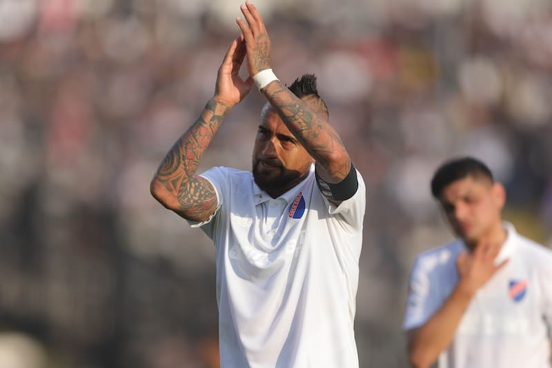 El King buscaría salir de Colo Colo para jugar el Mundial de Clubes. Foto: Aton