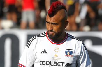 FOTO | Mamá de Arturo Vidal reconoció que sueña volver a verlo con la camiseta de Colo Colo