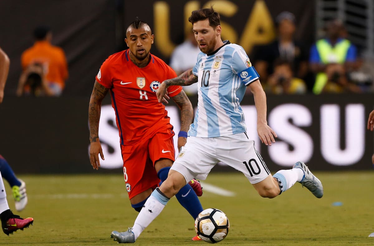“Es de otro planeta”: El eufórico elogio de Arturo Vidal a Lionel Messi tras su triplete en el Mundial 2026