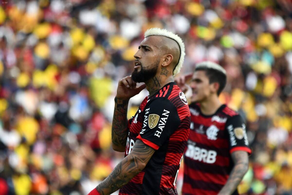 Arturo Vidal levantó la Copa Libertadores con el Flamengo.