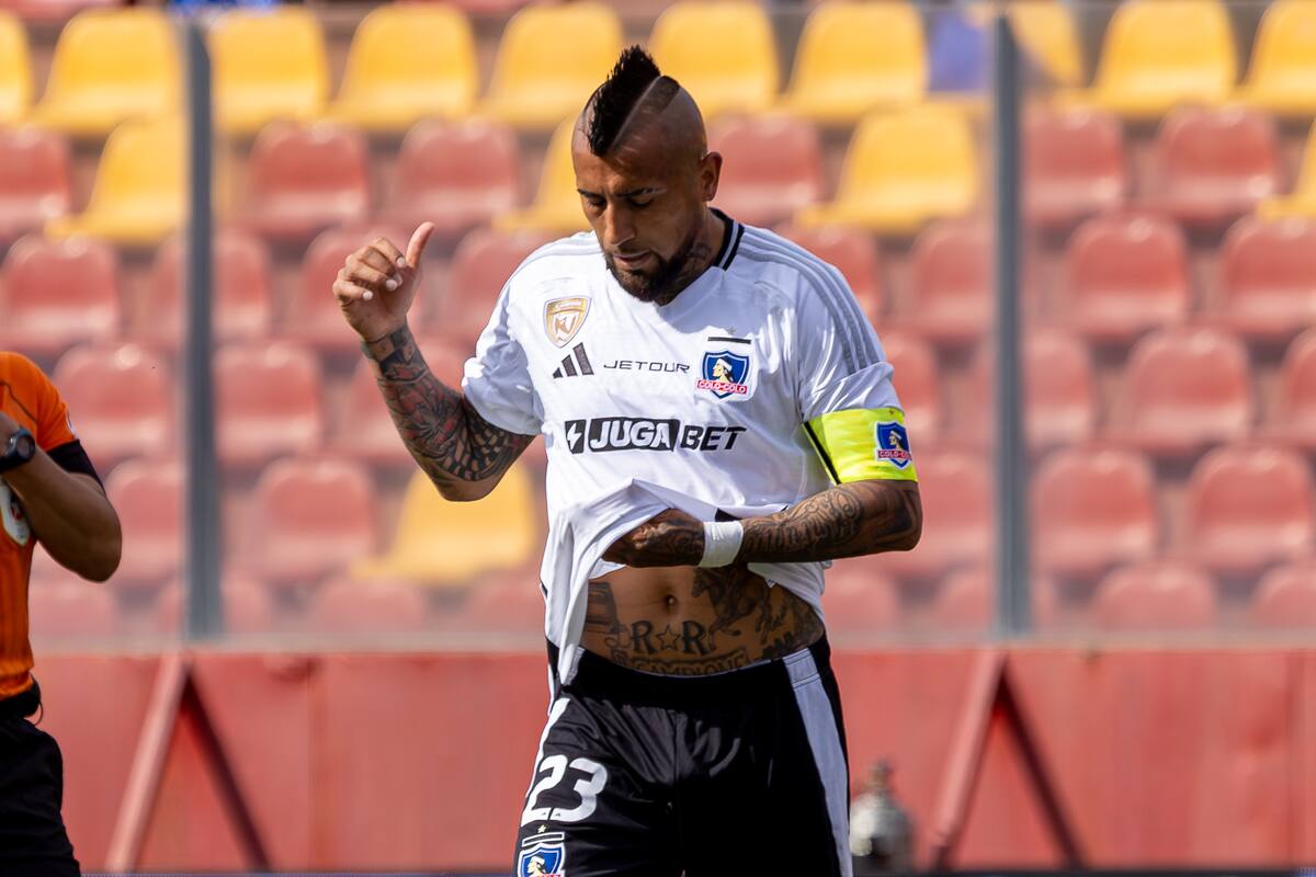 no aparece como titular en Colo Colo. Foto: Felipe Escobedo