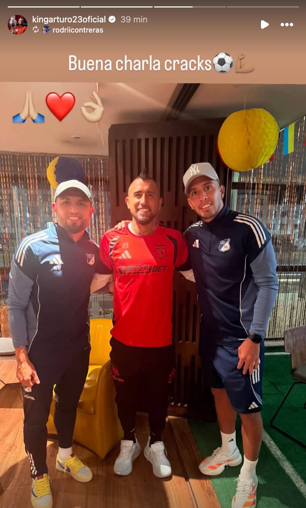 Junto a Rodrigo Contreras y Rodrigo Ureña.