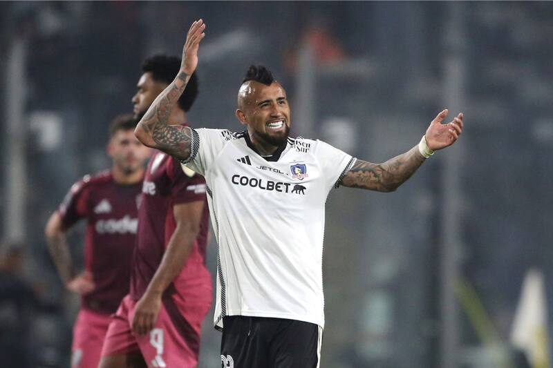 Arturo Vidal habló sobre su renovación. Foto: Agencia Aton.
