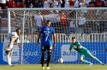 Con Arturo Vidal a la cabeza: los 5 pateadores de Colo Colo si define por penales ante Godoy Cruz