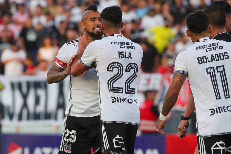 , Mauricio Isla y Esteban Pavez los encargados de mantener la calma en Colo Colo.