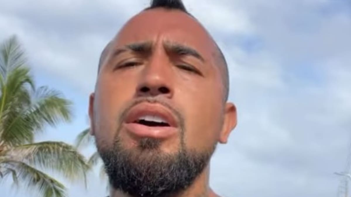VIDEO | “Vamos Colo-Colo por la 35”: El mensaje de Arturo Vidal mientras entrena solo en Colombia