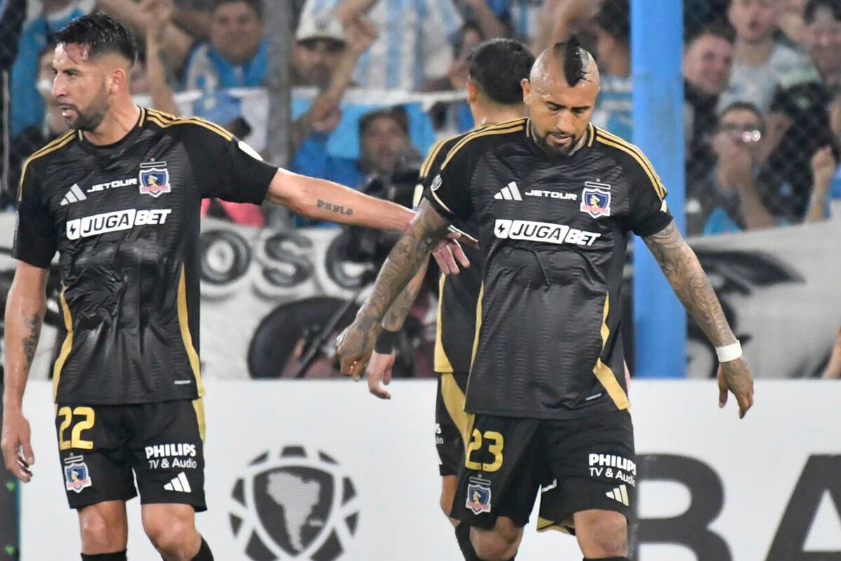 fue uno de los principales apuntados por la debacle de Colo Colo. (Foto: Aton)