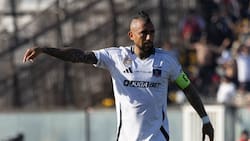 VIDEO | No le gustó nada: Así reaccionó Arturo Vidal tras ser reemplazado en Colo Colo