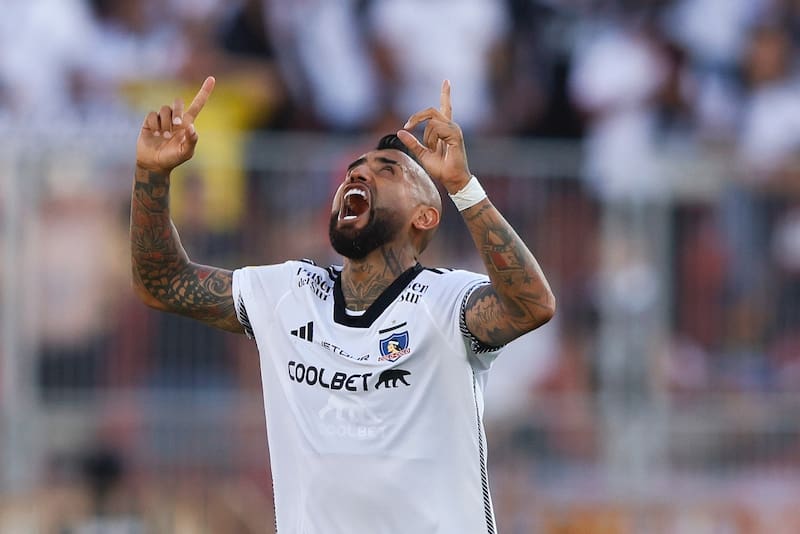 quiere que Colo Colo sea local en Argentina.