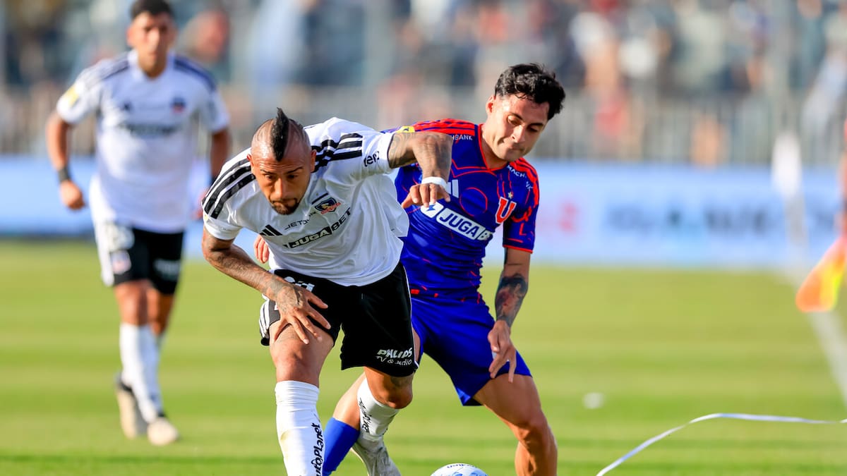 VIDEO | ¡Le perdonó la vida! La falta que toda la U reclamó como la segunda amarilla para Arturo Vidal