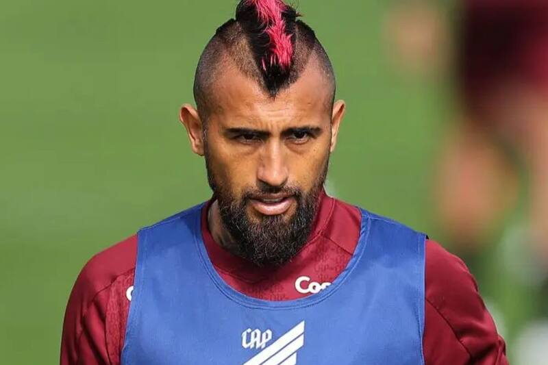 El mediocampista chileno reveló cuando estuvo cerca de fichar en el Chelsea de Inglaterra.