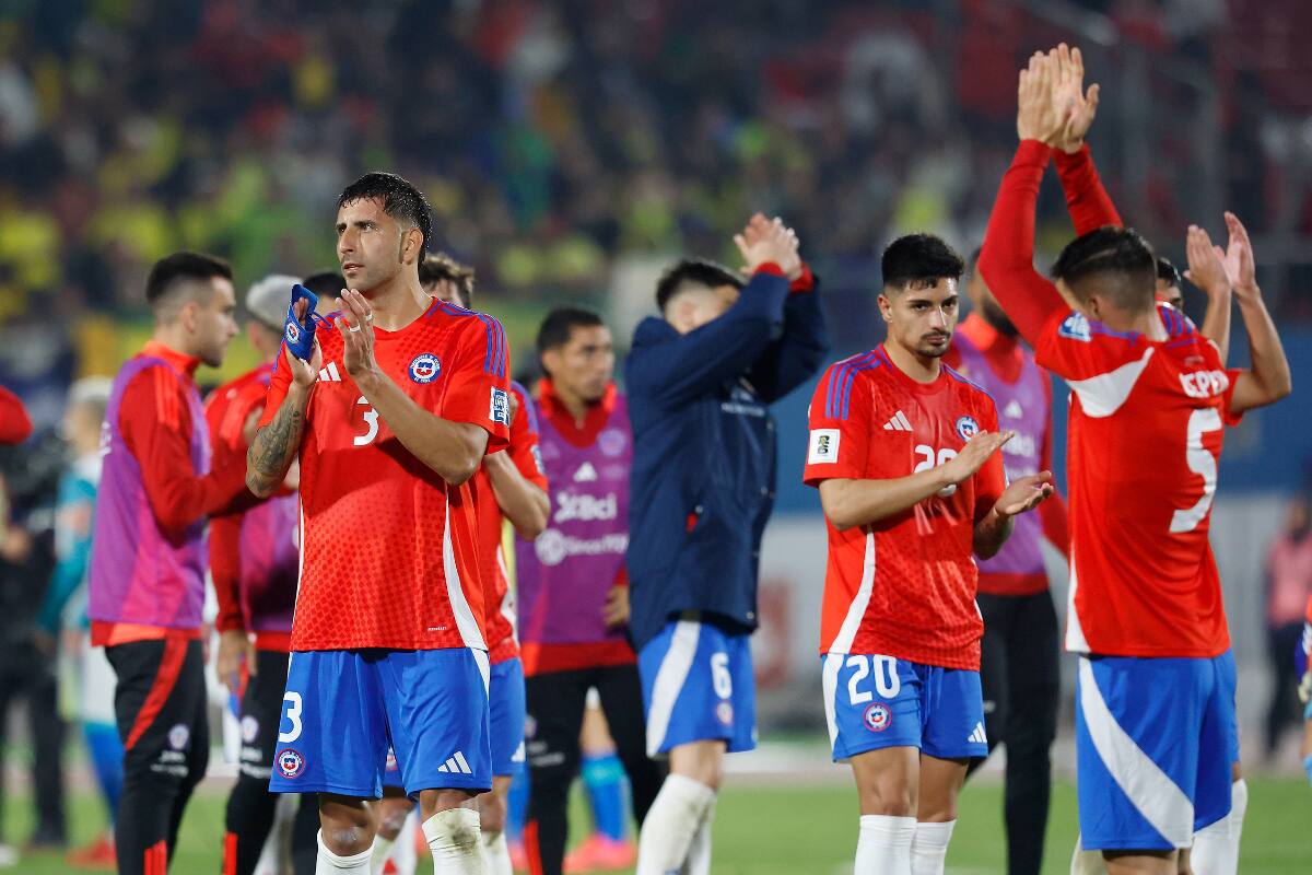 destacó a dos jugadores durante todo el segundo tiempo de La Roja ante Brasil. (Foto: Aton)