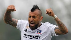 Con Arturo Vidal como defensa central: la primera formación de Colo Colo en 2026