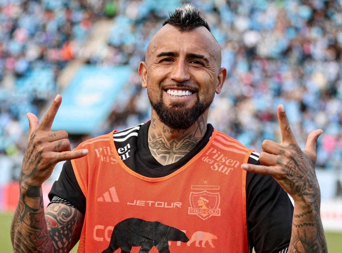 mencionó la idea de ir al fútbol mexicano.